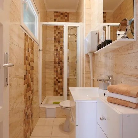 Unique House Tatil Evi *